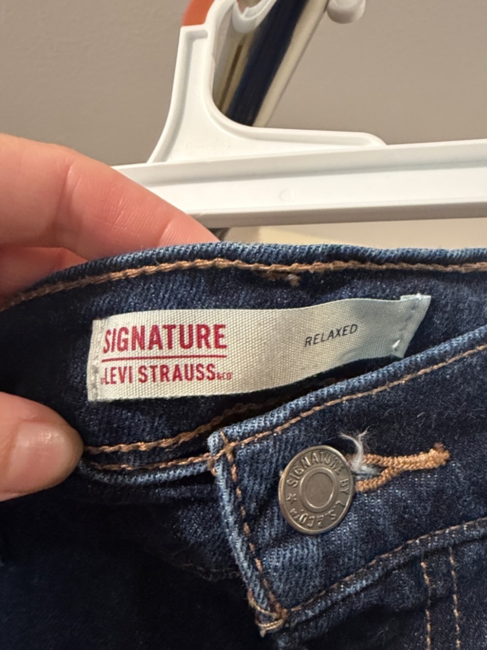 Levi's Men's Dark Blue Bootcut Jeans - Picture 2 of 7